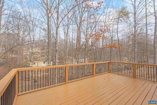 32 BROUGHAM RD, Palmyra, VA 22963