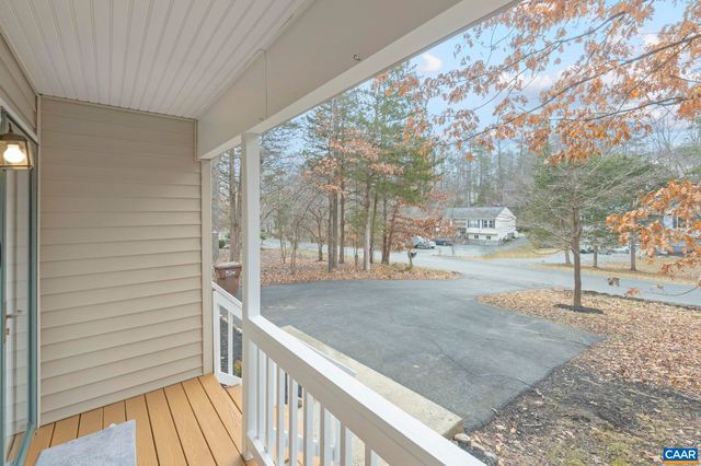 32 BROUGHAM RD, Palmyra, VA 22963