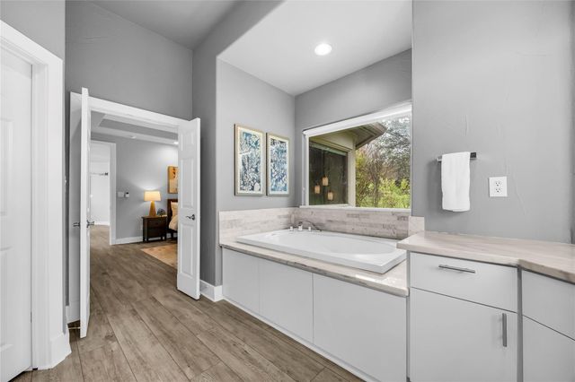 2800 Waymaker WAY 36, Austin, TX 78746