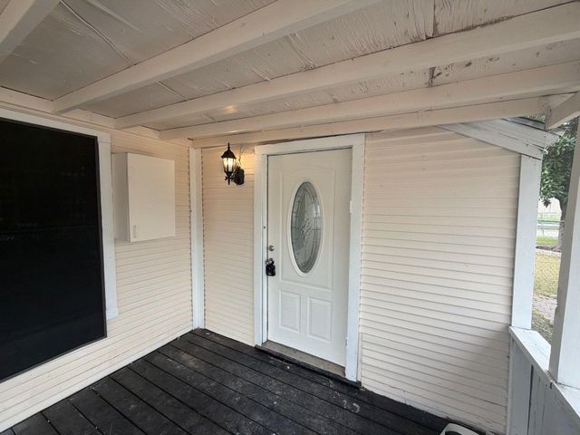 121 N Spooner Street, Pasadena, TX 77506