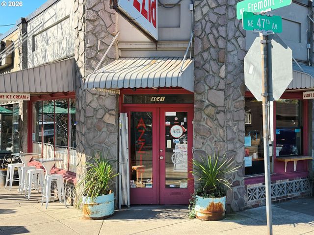 3215 Ne 63RD Ave, Portland, OR 97213