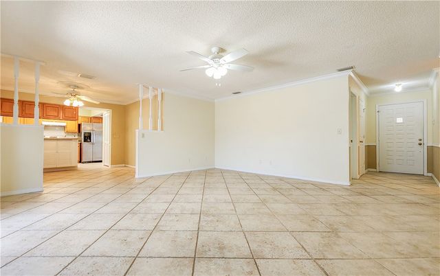 585 24th Avenue, Vero Beach, FL 32962