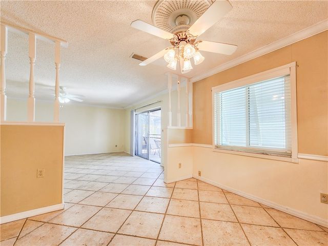 585 24th Avenue, Vero Beach, FL 32962