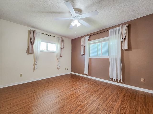 585 24th Avenue, Vero Beach, FL 32962