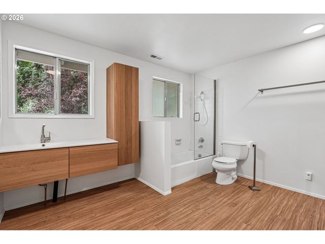 18995 S GRASLE Rd, Oregon City, OR 97045