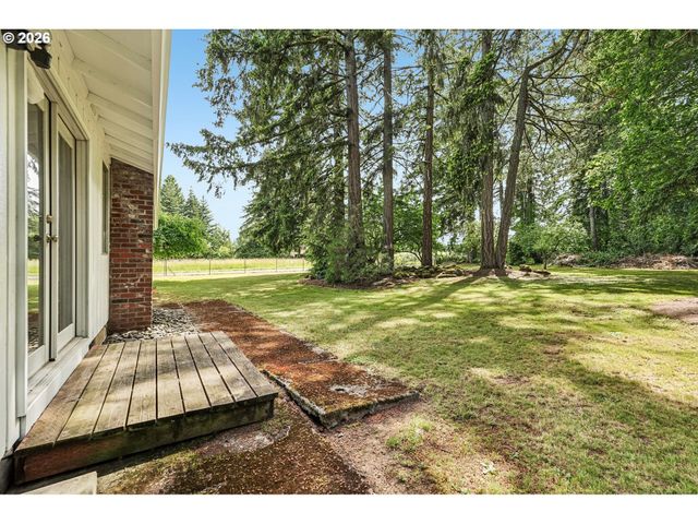 18995 S GRASLE Rd, Oregon City, OR 97045