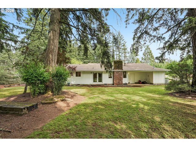 18995 S GRASLE Rd, Oregon City, OR 97045