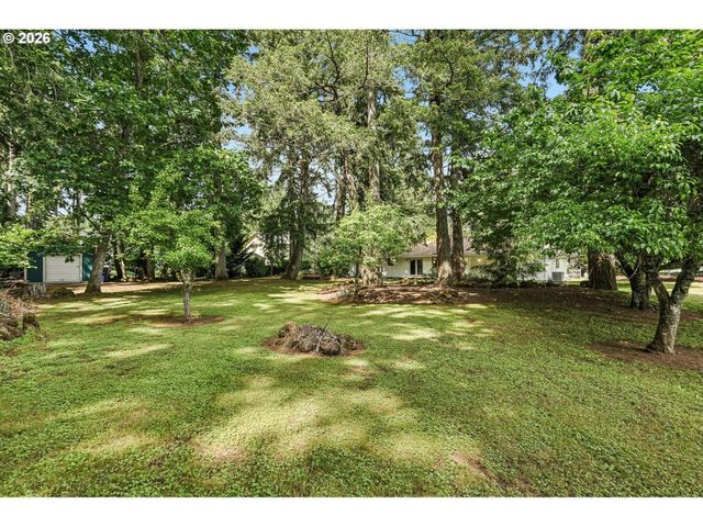 18995 S GRASLE Rd, Oregon City, OR 97045