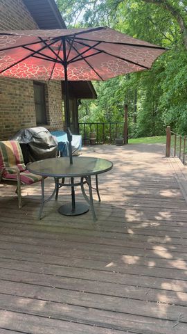 5260 New Cut Rd, Greenbrier, TN 37073