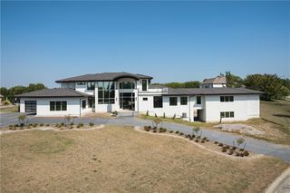 3331 S Saddle Ridge Court, Independence, MO 64057