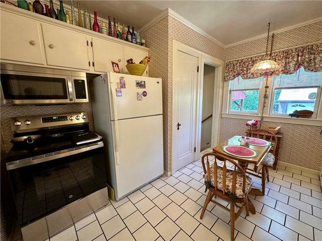 37 Stone Avenue, Bradford City, PA 16701