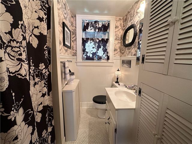 37 Stone Avenue, Bradford City, PA 16701