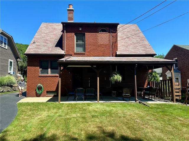 37 Stone Avenue, Bradford City, PA 16701