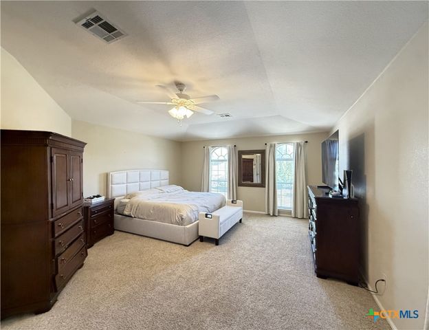 402 W Iowa Drive, Harker Heights, TX 76548