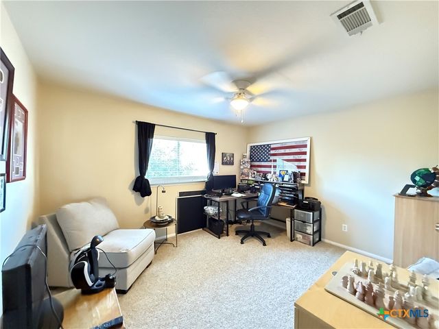 402 W Iowa Drive, Harker Heights, TX 76548