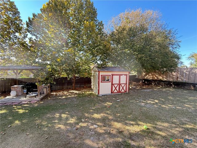 402 W Iowa Drive, Harker Heights, TX 76548