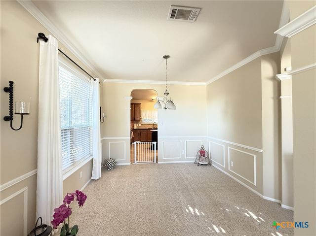 402 W Iowa Drive, Harker Heights, TX 76548