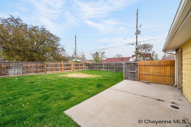 2615 EVANS AVE, Cheyenne, WY 82001