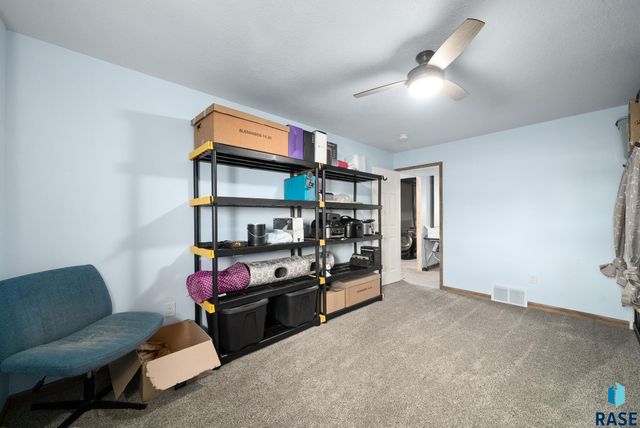 2026 ACE Ave Avenue, Brookings, SD 57006