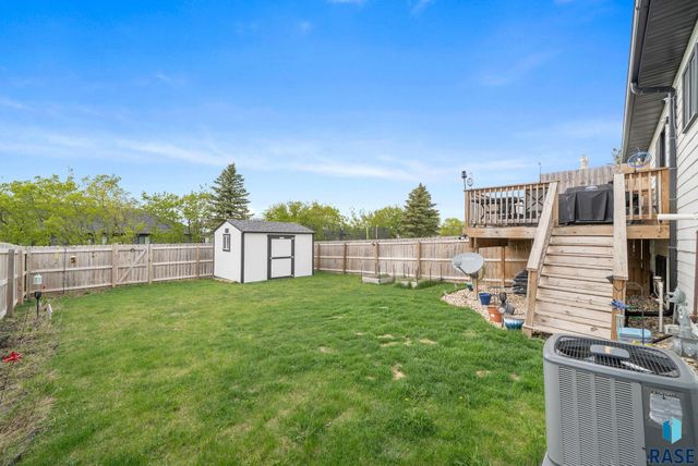 2026 ACE Ave Avenue, Brookings, SD 57006