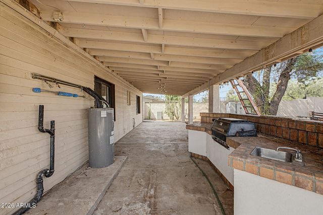 8103 N 11TH Street, Phoenix, AZ 85020