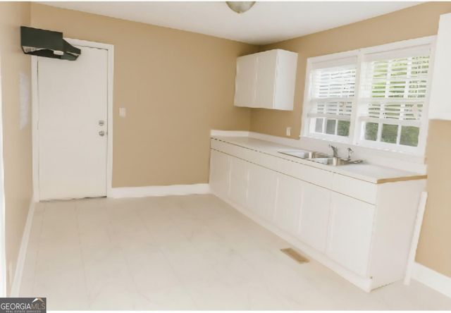 2106 Melton Avenue, Macon, GA 31217