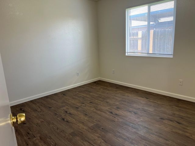 1401 Colleen Court, Tulare, CA 93274