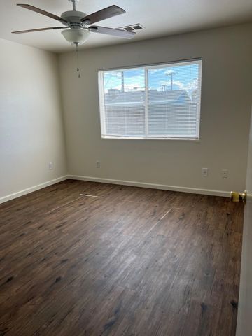 1401 Colleen Court, Tulare, CA 93274
