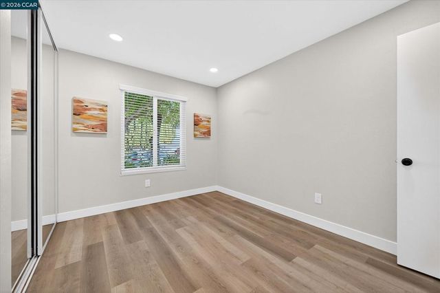 20 Fairway Ct, Pittsburg, CA 94565