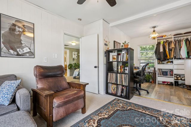 5508 Crestland Avenue, Charlotte, NC 28269