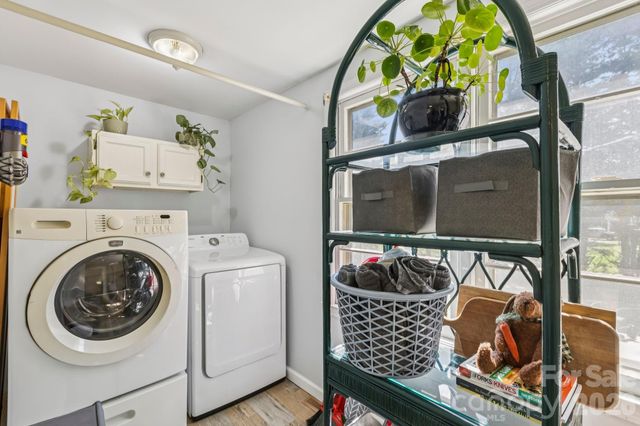 5508 Crestland Avenue, Charlotte, NC 28269