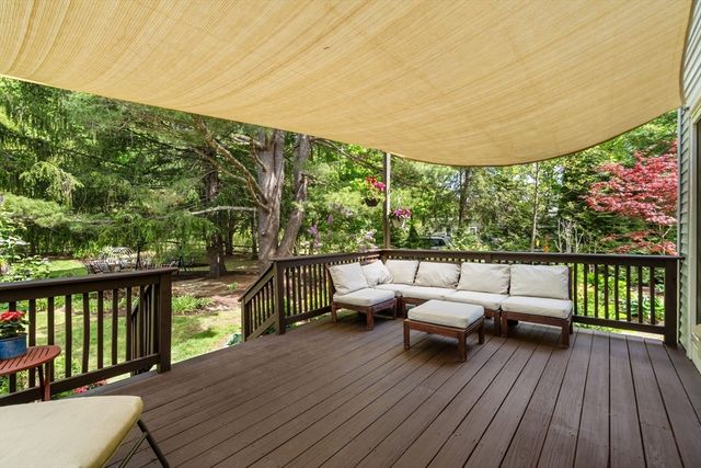 1814 Main St, Concord, MA 01742