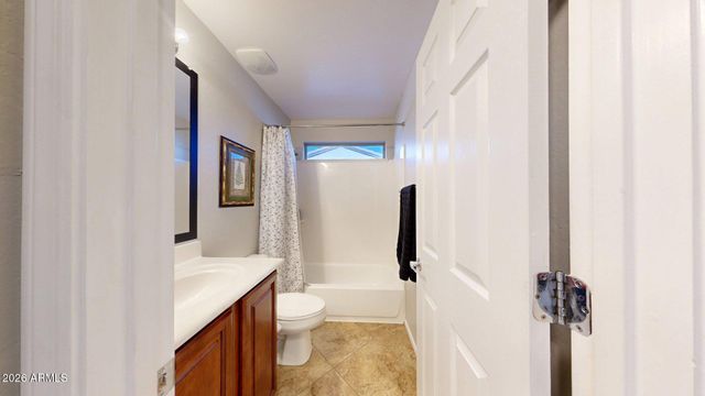 3272 E MEADOWVIEW Drive, Gilbert, AZ 85298