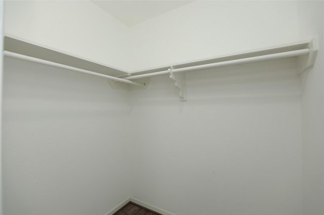 6527 Briar Glade Drive, Houston, TX 77072