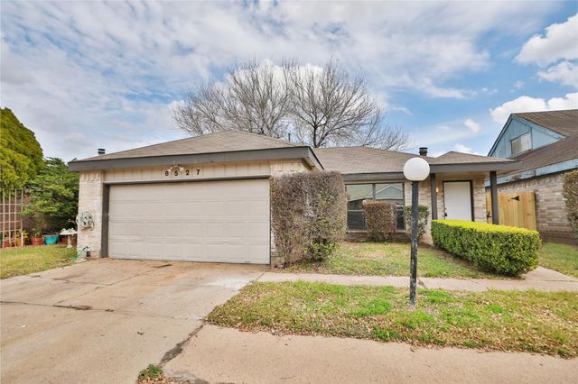 6527 Briar Glade Drive, Houston, TX 77072