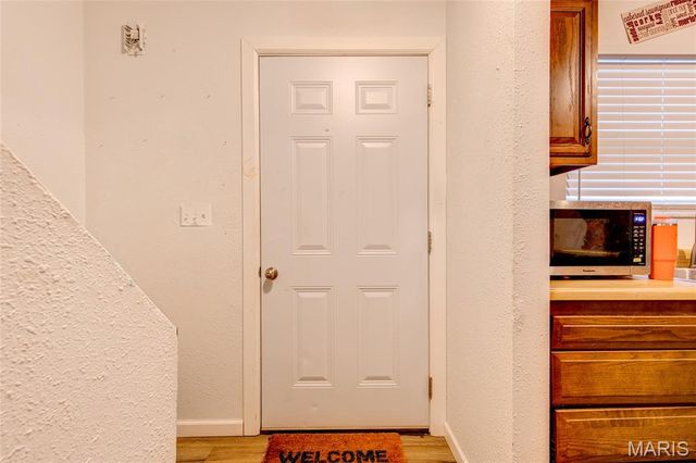 1001 College Avenue, Alton, IL 62002