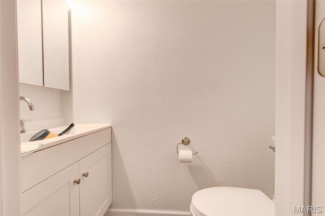 1001 College Avenue, Alton, IL 62002