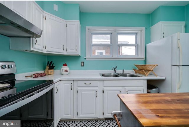 2054 CLEVELAND AVE, Reading, PA 19609