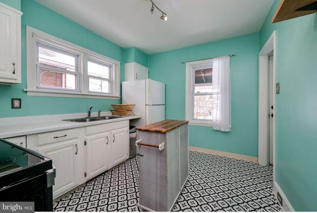 2054 CLEVELAND AVE, Reading, PA 19609