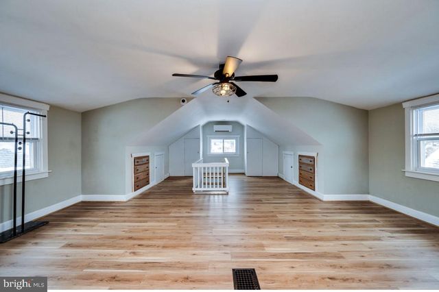 2054 CLEVELAND AVE, Reading, PA 19609