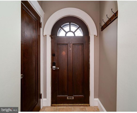 2054 CLEVELAND AVE, Reading, PA 19609