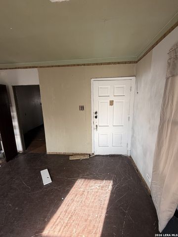 2410 Lee Hall, San Antonio, TX 78201