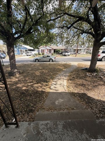 2410 Lee Hall, San Antonio, TX 78201