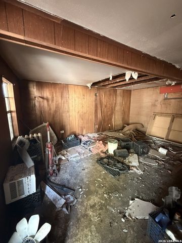 2410 Lee Hall, San Antonio, TX 78201