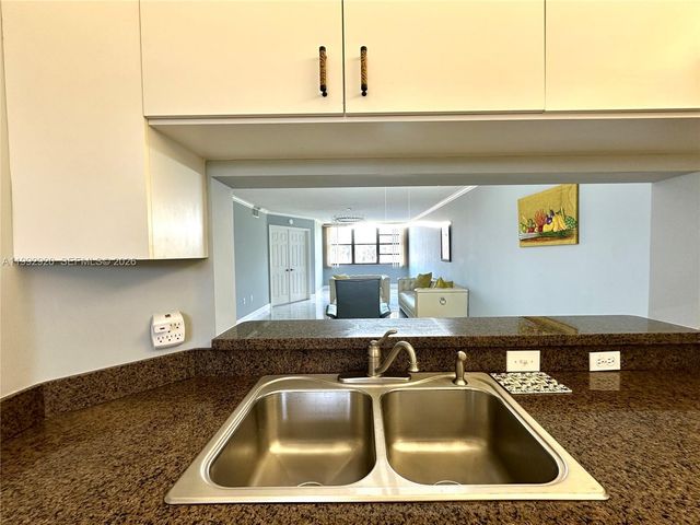 10360 NW 30th Court 303, Sunrise, FL 33322