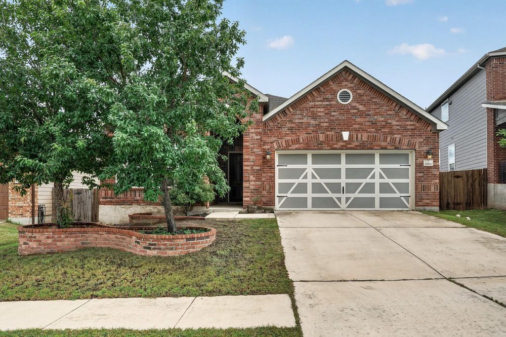 6912 Ondantra BND, Austin, TX 78744