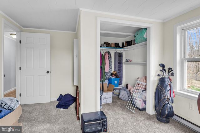 355 REINHOLDS RD, Denver, PA 17517