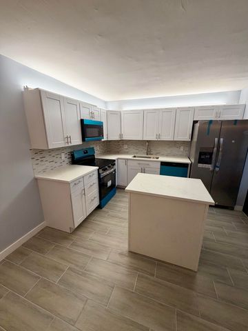 736 NW 98TH Circle, Plantation, FL 33324