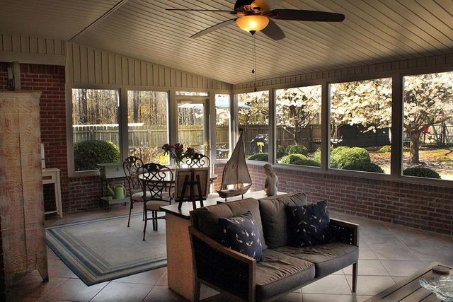 175 WINDALE DR W, Jackson, TN 38305