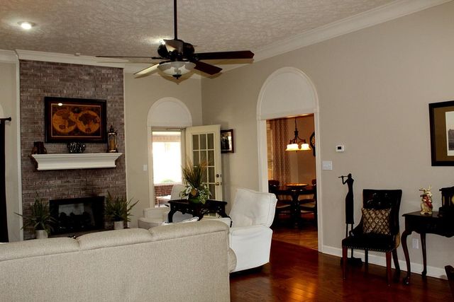 175 WINDALE DR W, Jackson, TN 38305